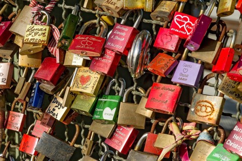 Love locks