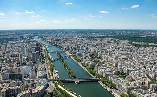 City view with bridges over the Seine