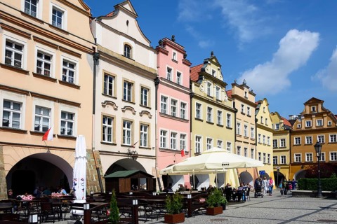Bower houses on the town hall square