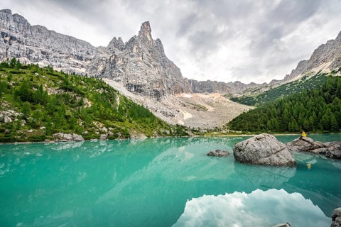 Turquoise green Sorapis lake