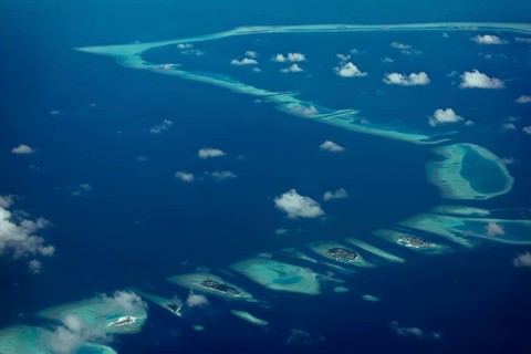 Chain of inhabited islands