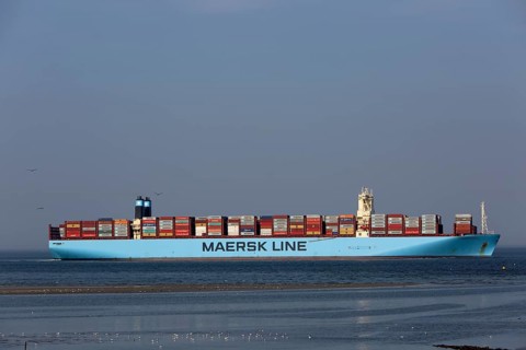 Container ship in the Jade fairway off Minsener Oog