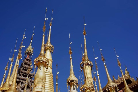 Htis on Grave Stupas