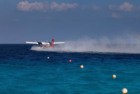 Seaplane De Havilland Canada DHC-6 Twin Otter at launch