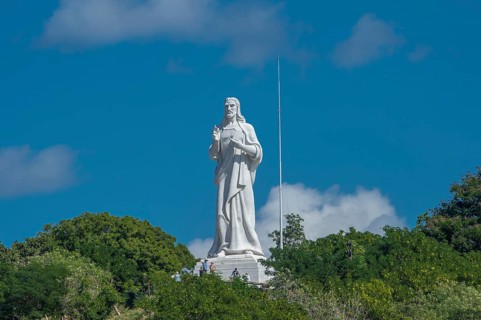 El Cristo statue in Havana
