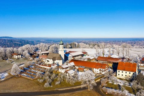 Village Gaissach in winter