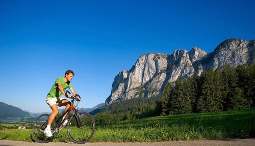 Cyclist on bike tour with mountain bike