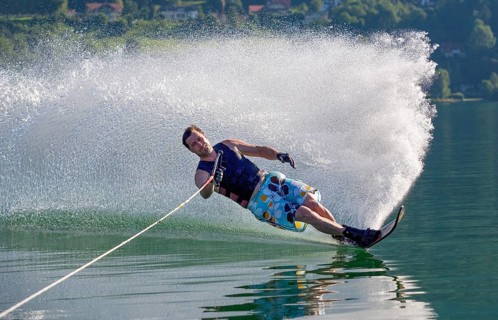 Man drives water ski