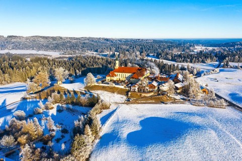 Reutberg monastery in winter