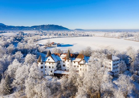 Sigriz Castle near Reichersbeuern in winter