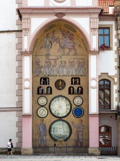 Astronomical clock at the city hall