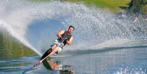 Man drives water ski