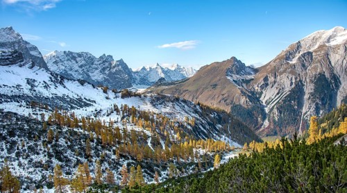 Snow-covered Spitzkarspitze