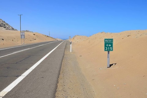 Sign with kilometre indication