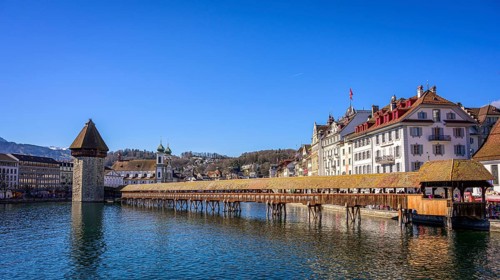 View over the river Reuss to the Chapel Bridge
