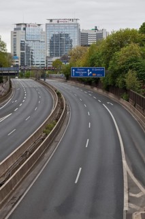 Car-free empty motorway A 40 at the exit Essen-Zentrum