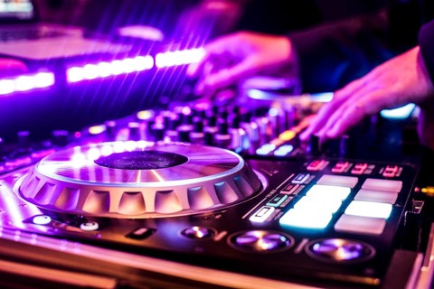 DJ, disc jockey