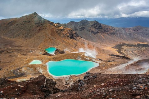 Turquoise Crater Lake, Blue Lake