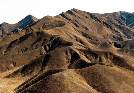 Barren mountain landscape, Lindis Pass