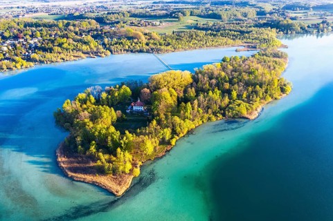 Woerth Island with Woerthschloessl Castle, Mouse Island