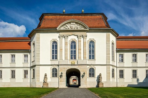 Ballroom, Court of Honour