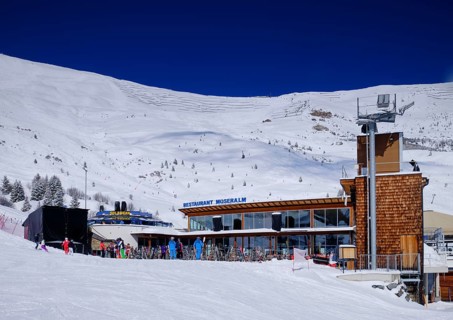 Mountain restaurant Moeseralm