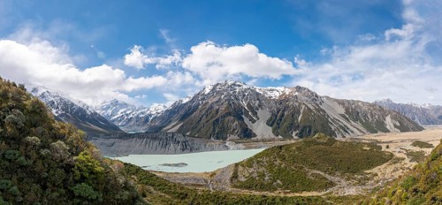 View into the Hooker Valley with Mount Cook from the Sealy Tarns Track