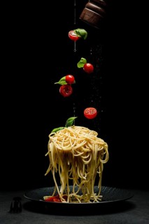 Spaghetti with tomatoes