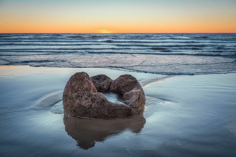 Moeraki Bolders