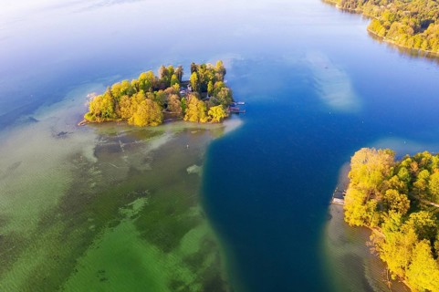 Rose island in the Starnberger See near Feldafing in the morning light