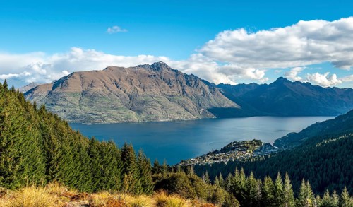 View of Lake Wakatipu
