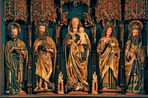 Carved figures in the high altar