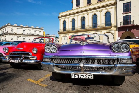 US classic cars from the 1950s can be rented for tourist city tours