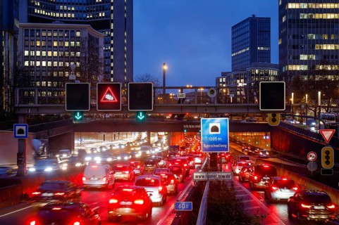 Traffic jam at the Ruhrschnellweg Tunnel on the A40 motorway
