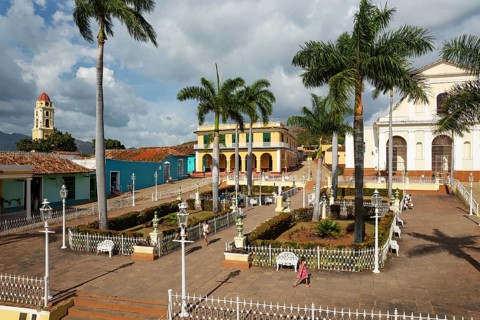 Plaza Mayor with the Museo Romantico on the left and the Iglesia de la Santisima Trinidad on the right