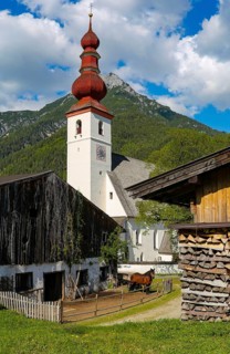 Parish church of Sankt Ulrich am Pillersee with Ulrichshorn