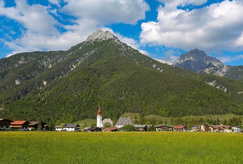 St. Ulrich am Pillersee with Ulrichshorn