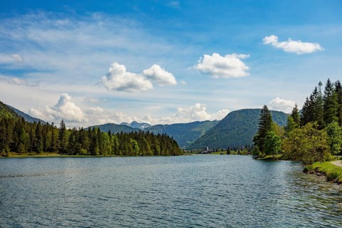 Mountain lake