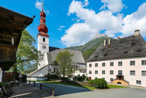 Parish church of Sankt Ulrich am Pillersee