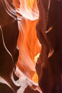 Washed out sandstone in different shades of red