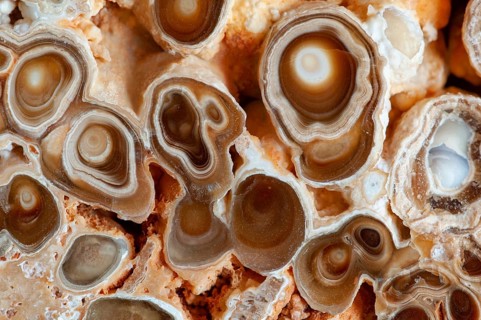 Agate cut