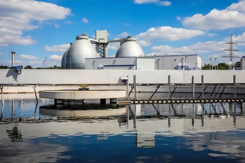 Wastewater treatment in the new sewage treatment plant Emschermuendung KLEM