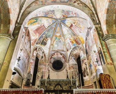 Choir with scenes from the life of Mary