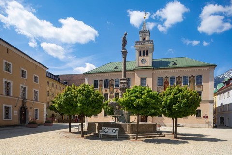 Town Hall Square