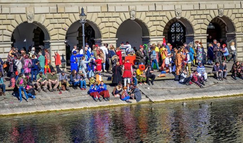Celebrations on Rathausquai in the Old Town