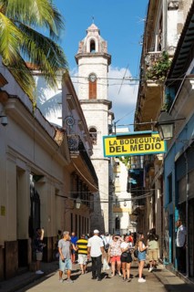The Bodeguita del Medio and the bell tower of the cathedral behind