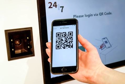 Mobile payment with mobile phone and QR Code