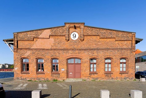 Storage shed 9 from 1906