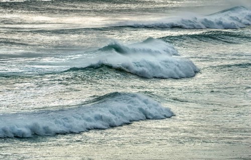 Strong swell