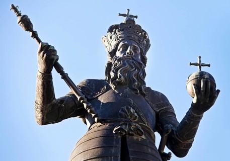 Fountain Monument to Charlemagne